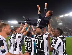 APP下载-关于赛后埃因霍温备战法国杯，遗憾出局细节曝光，压力陡增，赛季目标并未改变的信息